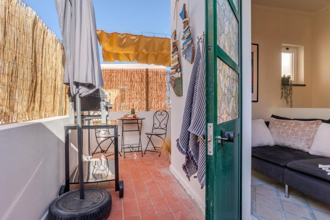 Arty Vintage Townhouse With Rooftop Shower & Sun Loungers Olhão Exterior foto